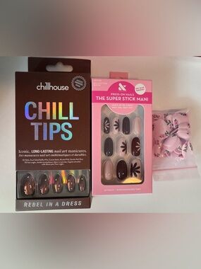 Bundle of three different nails